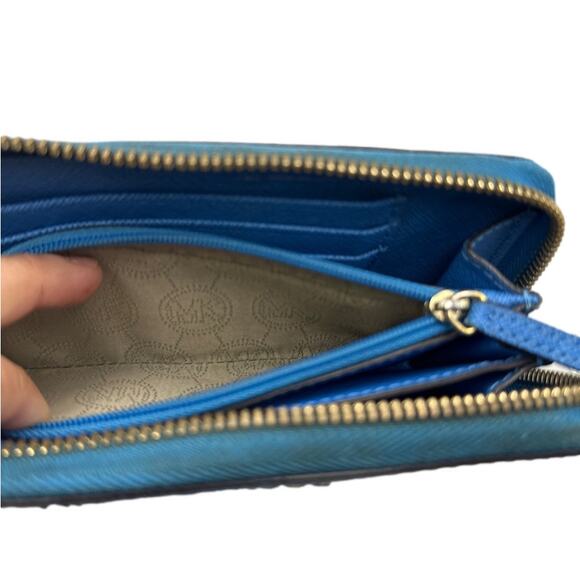 Michael Kors Blue Zip Around Wallet - Picture 6 of 8